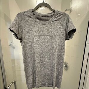 Swiftly Tech Short-Sleeve Shirt 2.0